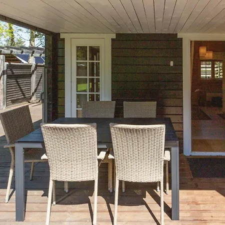 Lovely In With Wifi Ferienhaus